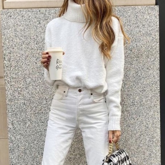 INTERMIX Sweaters - White turtleneck sweater